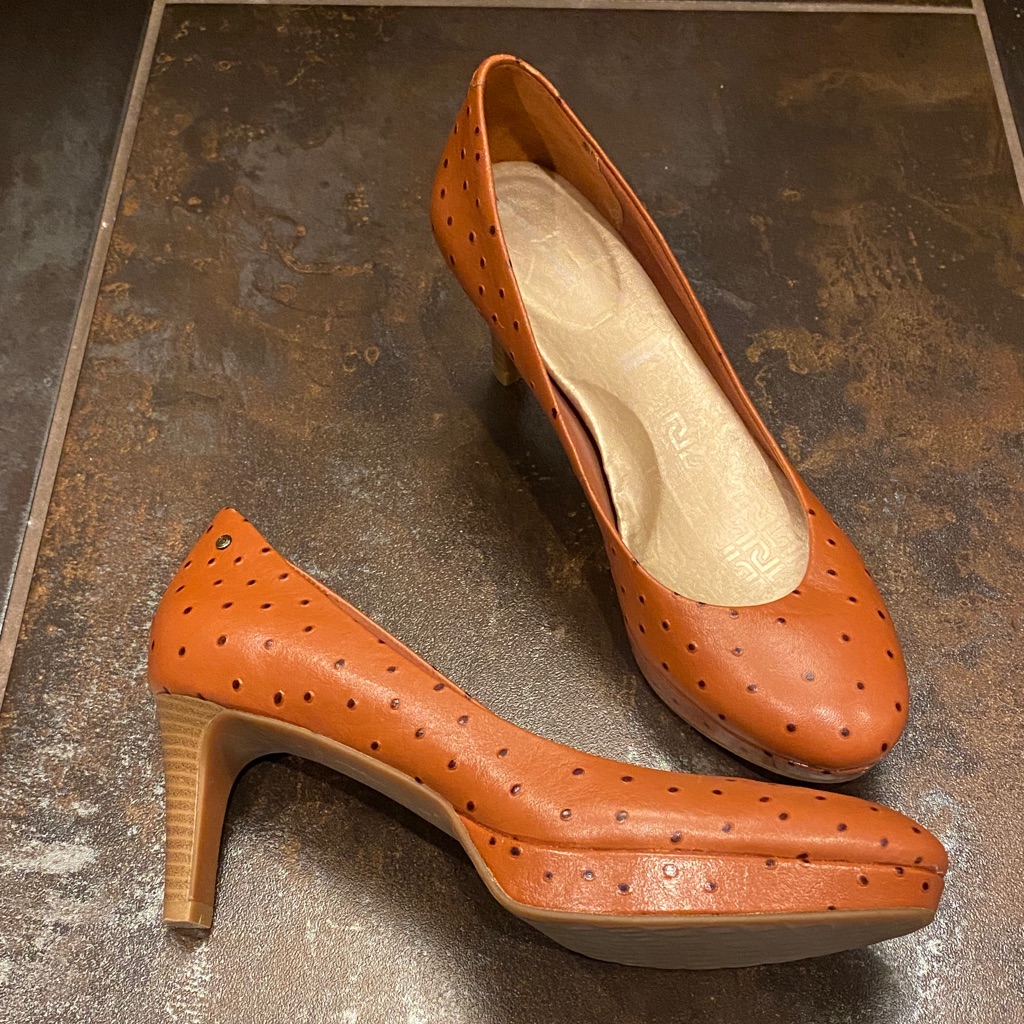 Rockport Women's Ostrich Heels